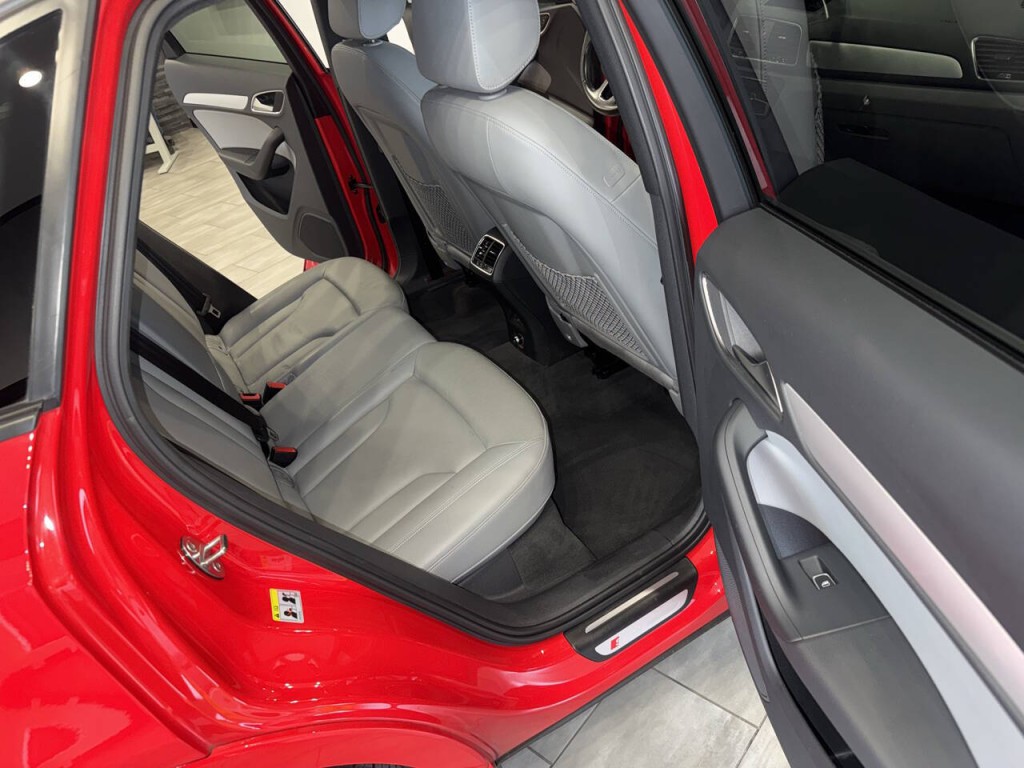 2018 Audi Q3 Image 29