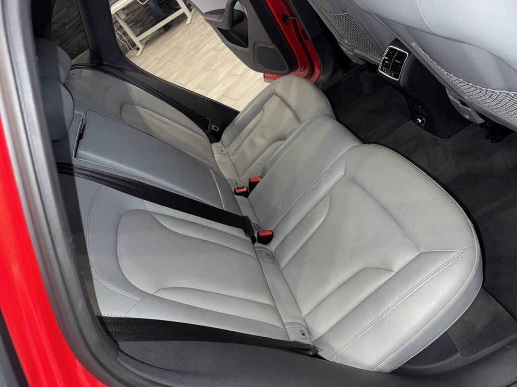 2018 Audi Q3 Image 30