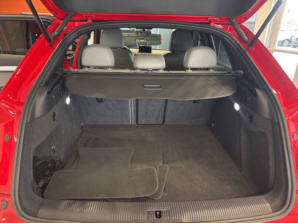 2018 Audi Q3 Image 31