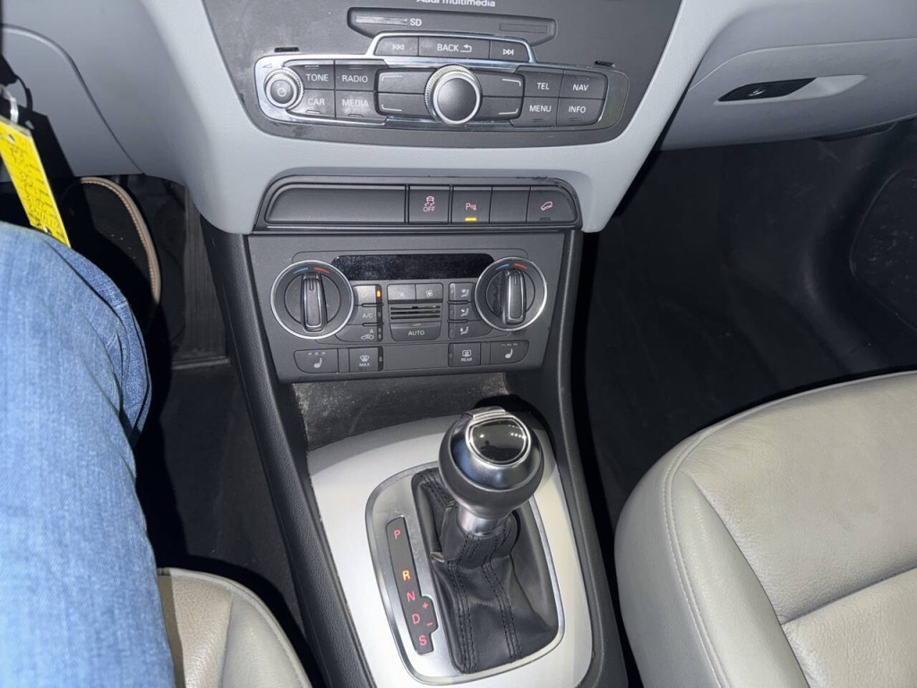 2018 Audi Q3 Image 36