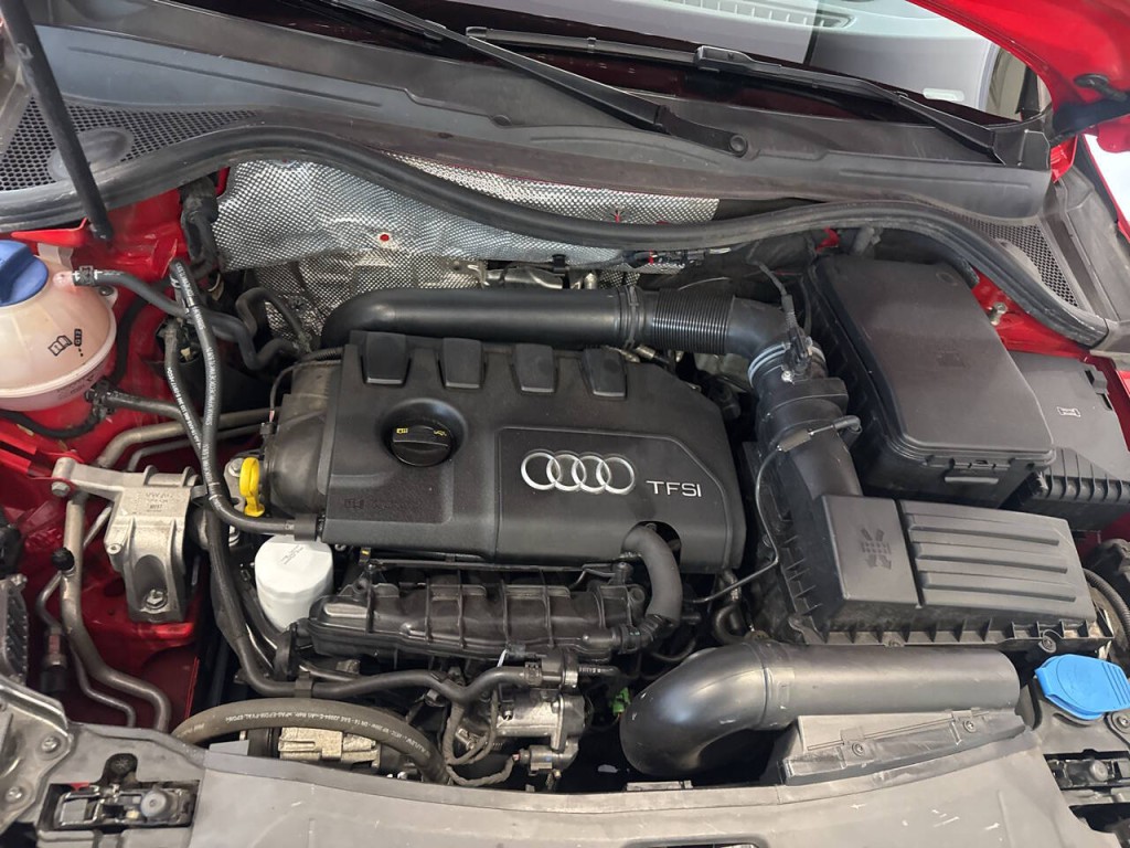2018 Audi Q3 Image 38