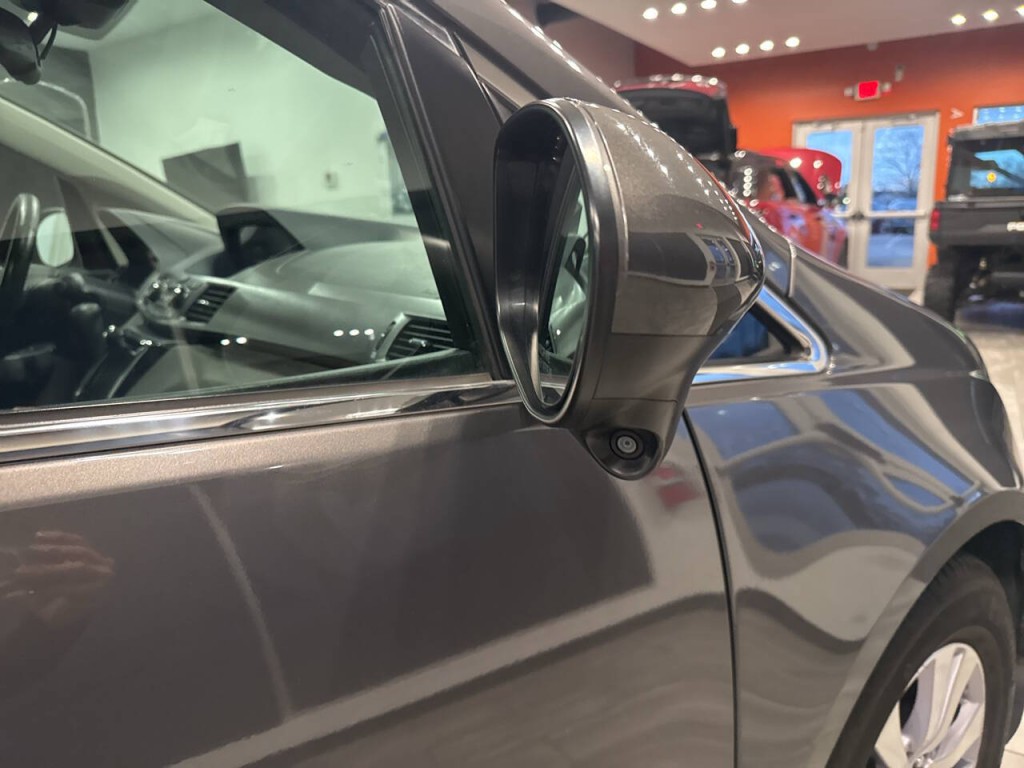 2014 Honda Odyssey Image 15