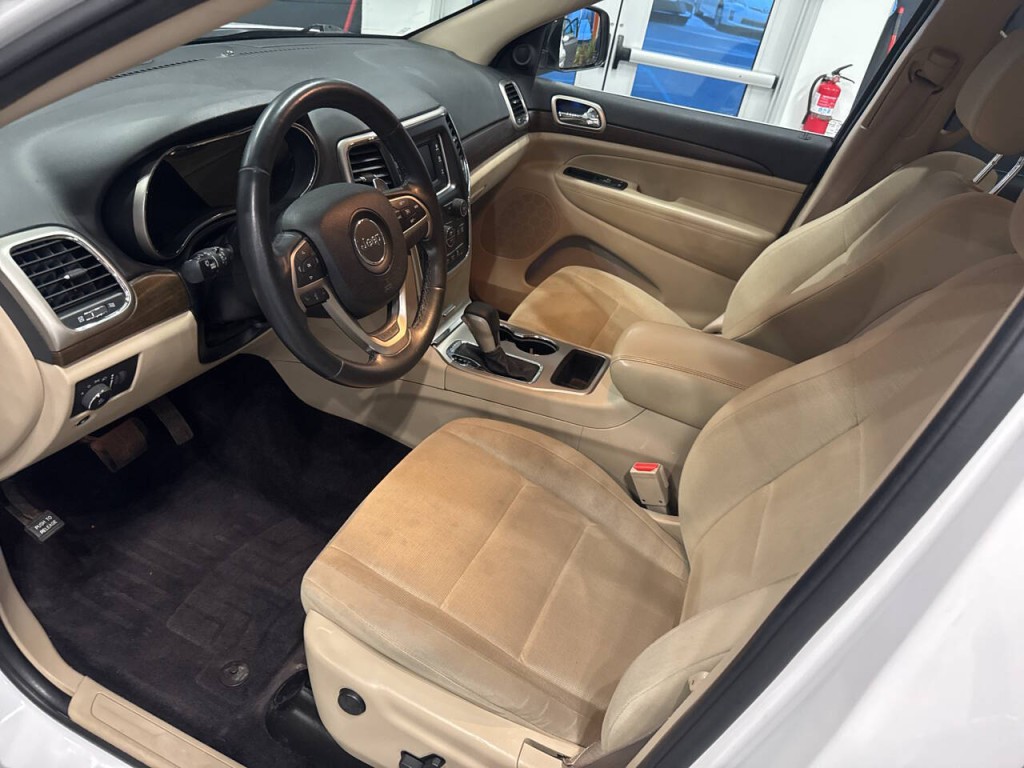 2016 Jeep Grand Cherokee Image 20