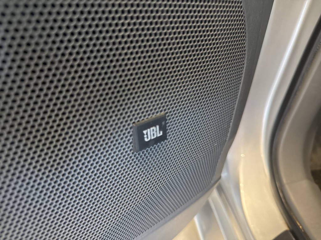 2014 Toyota Prius Image 17