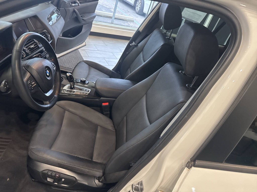 2016 BMW X3 Image 24