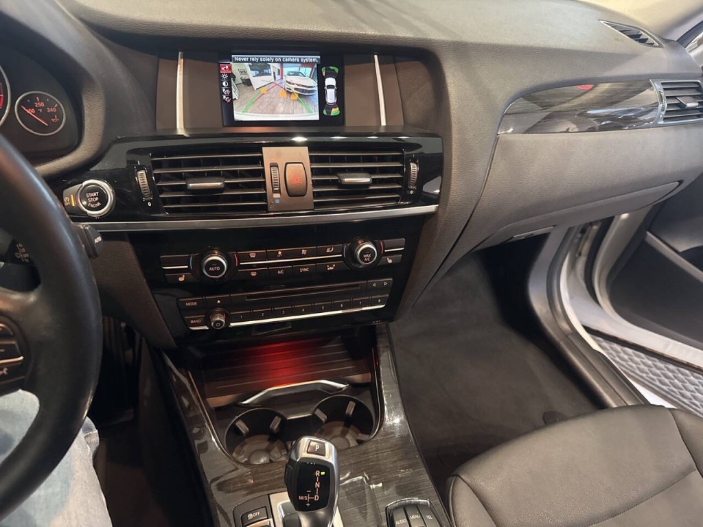 2016 BMW X3 Image 34