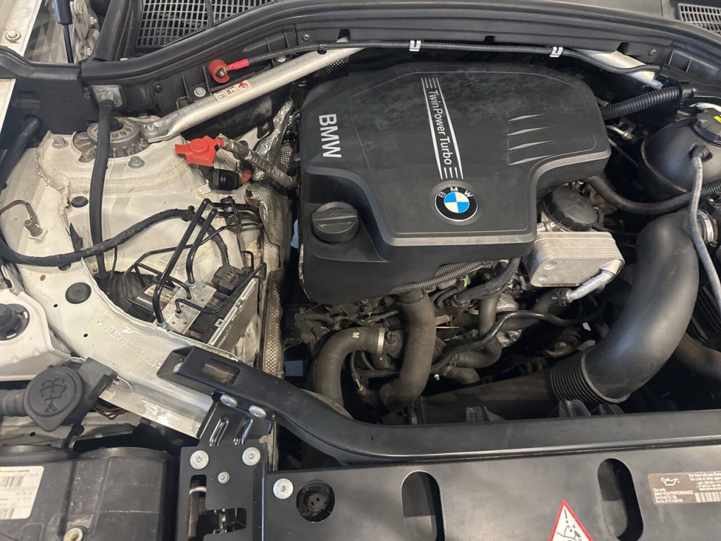 2016 BMW X3 Image 40