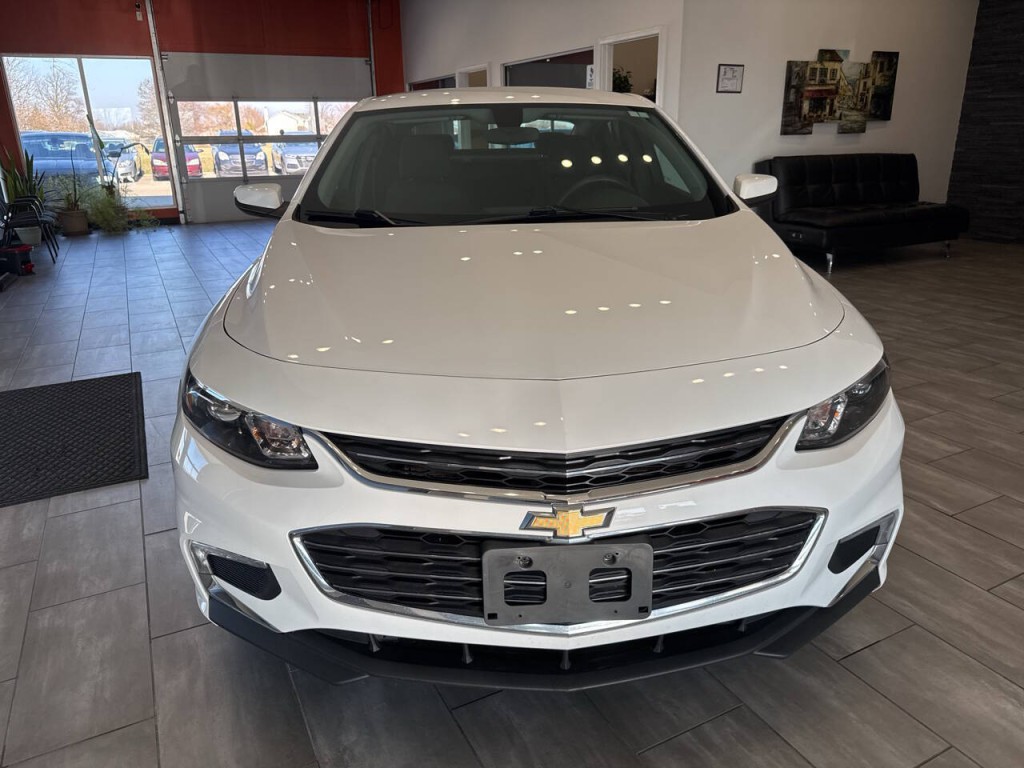 2018 Chevrolet Malibu Image 5