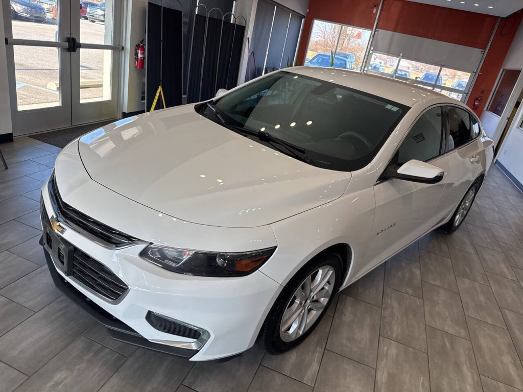 2018 Chevrolet Malibu Image 7