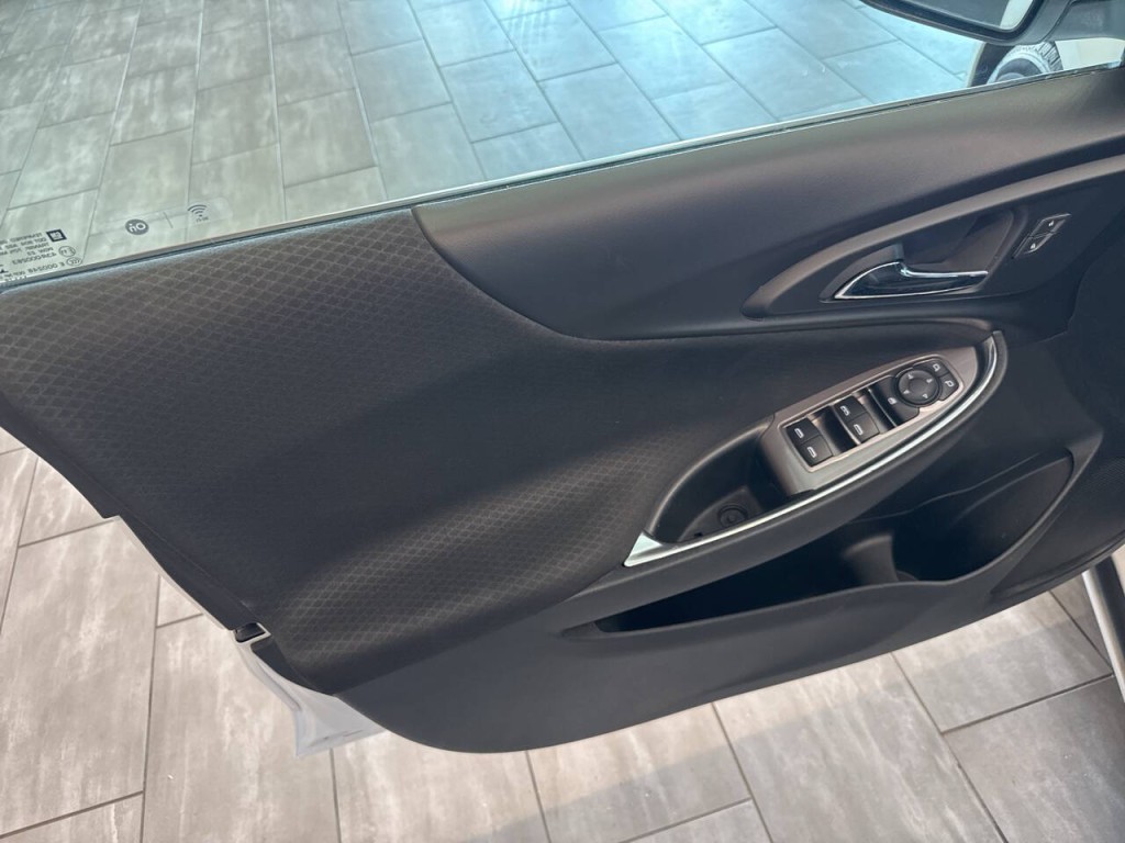 2018 Chevrolet Malibu Image 26