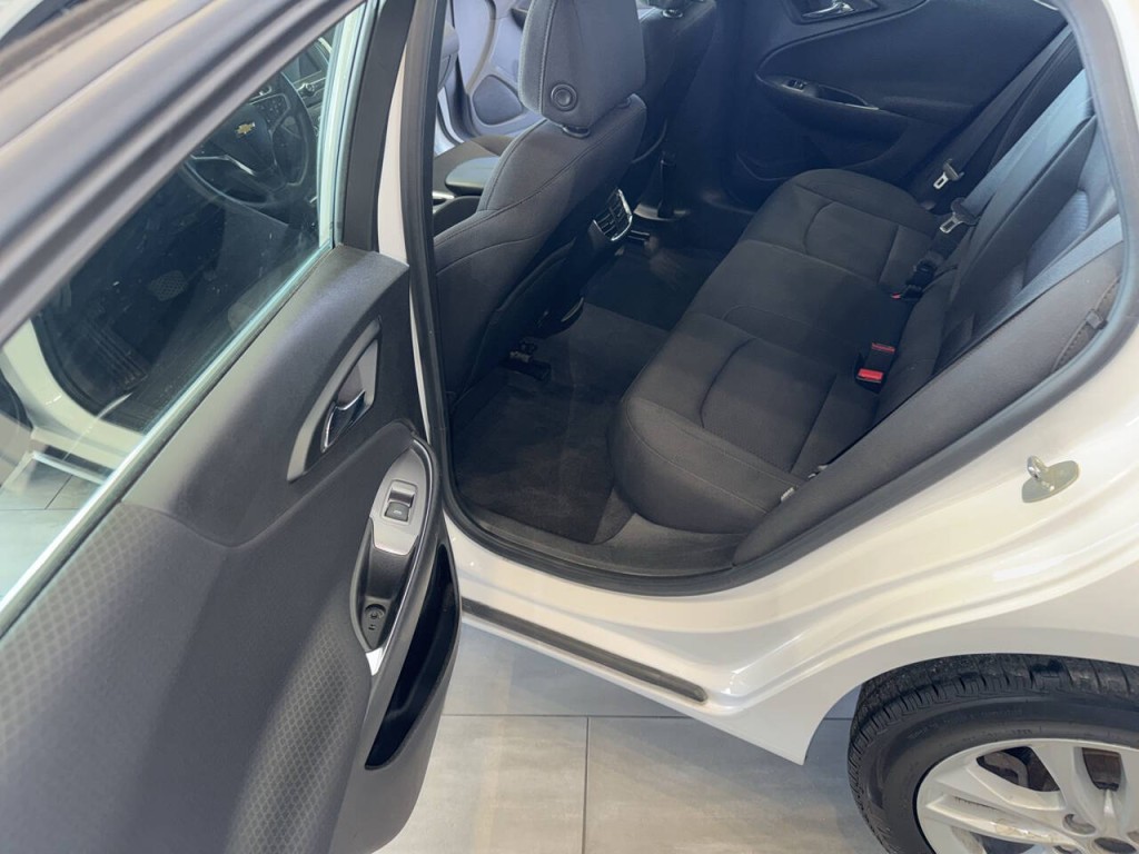 2018 Chevrolet Malibu Image 29