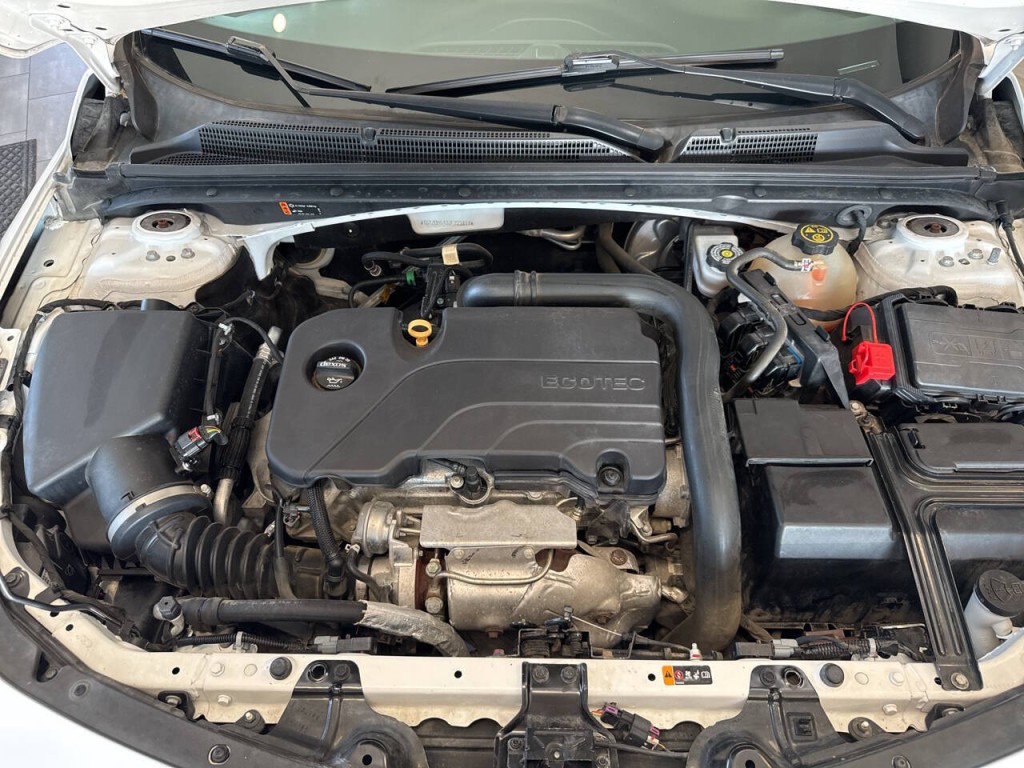 2018 Chevrolet Malibu Image 37