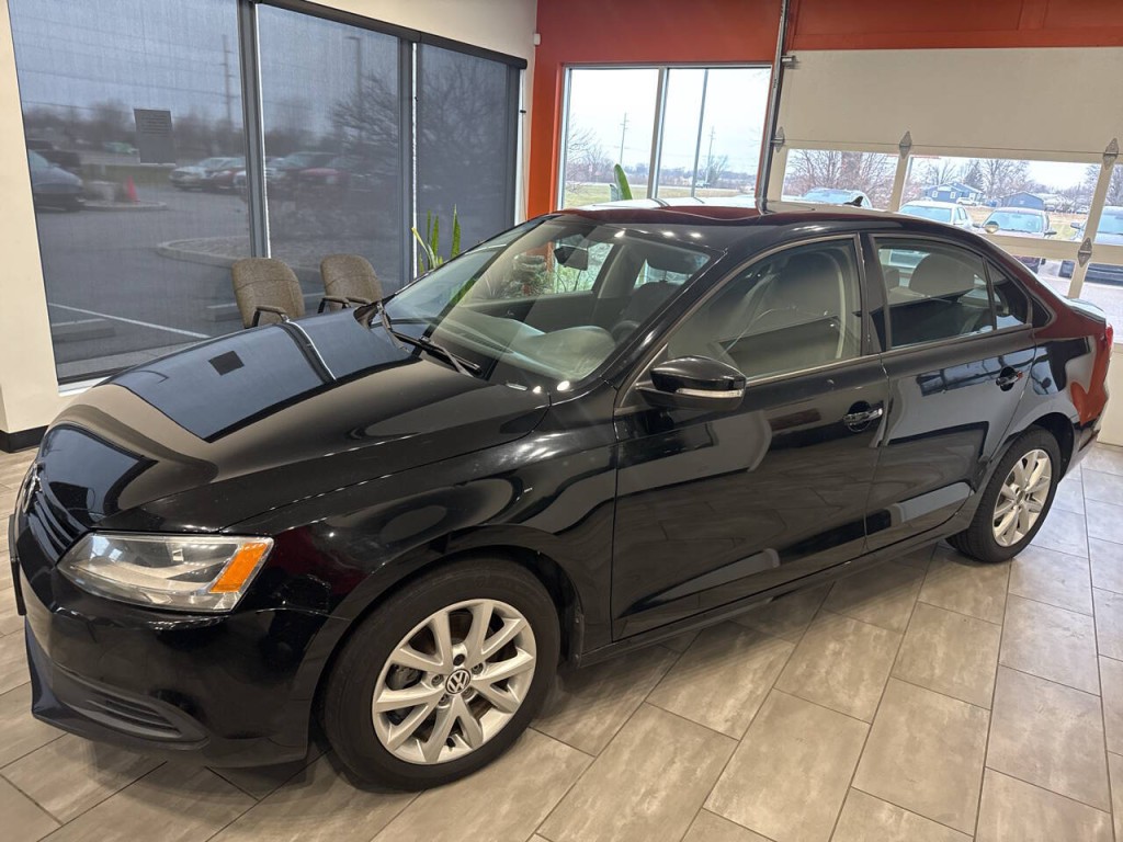 2012 Volkswagen Jetta Image 7