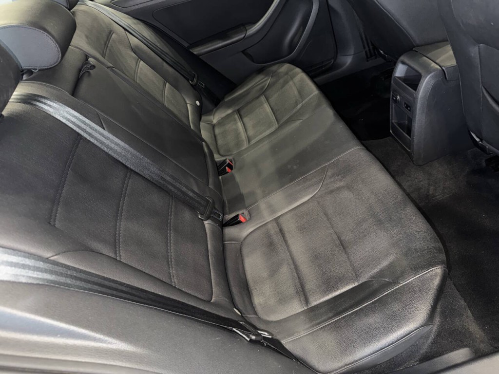 2012 Volkswagen Jetta Image 21