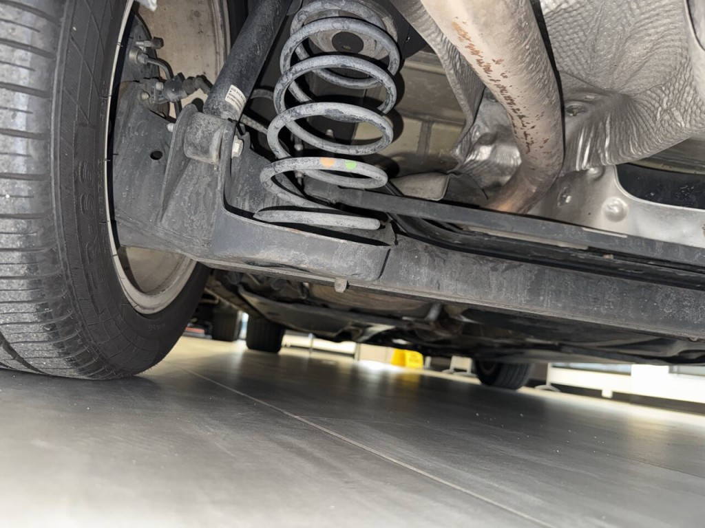 2012 Volkswagen Jetta Image 25