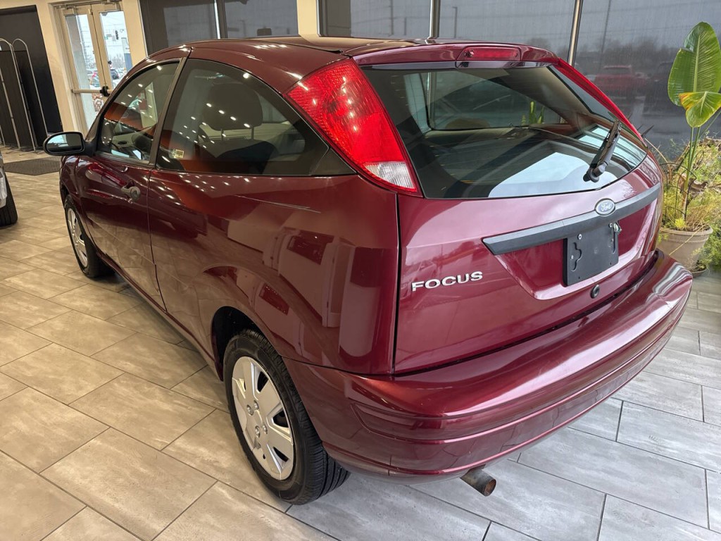 2007 Ford Focus Image 12