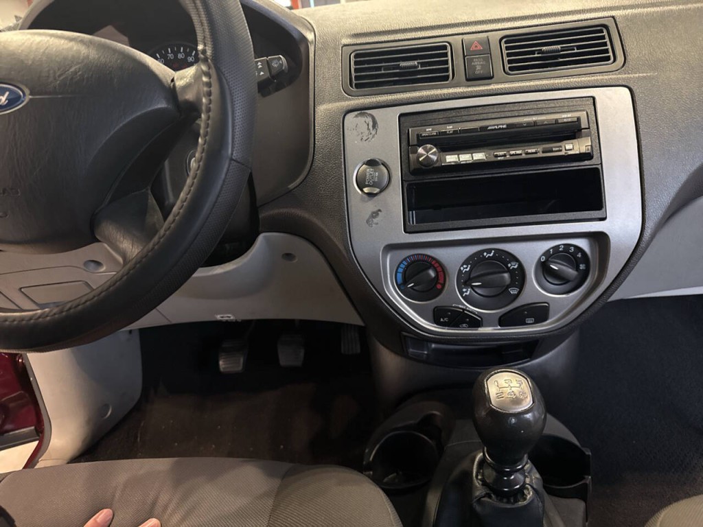 2007 Ford Focus Image 21