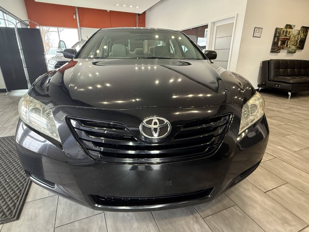 2007 Toyota Camry Image 2