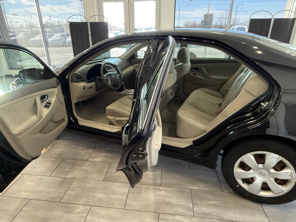 2007 Toyota Camry Image 11