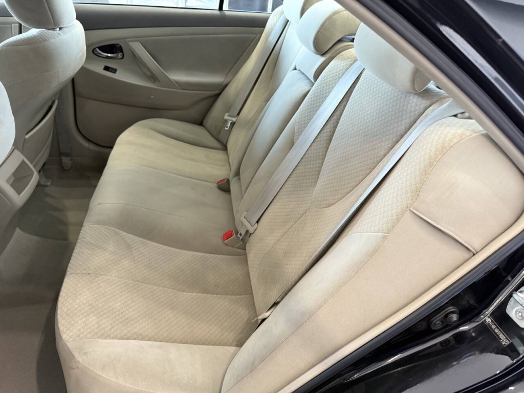 2007 Toyota Camry Image 25