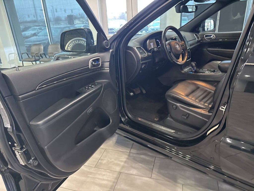 2020 Jeep Grand Cherokee Image 17