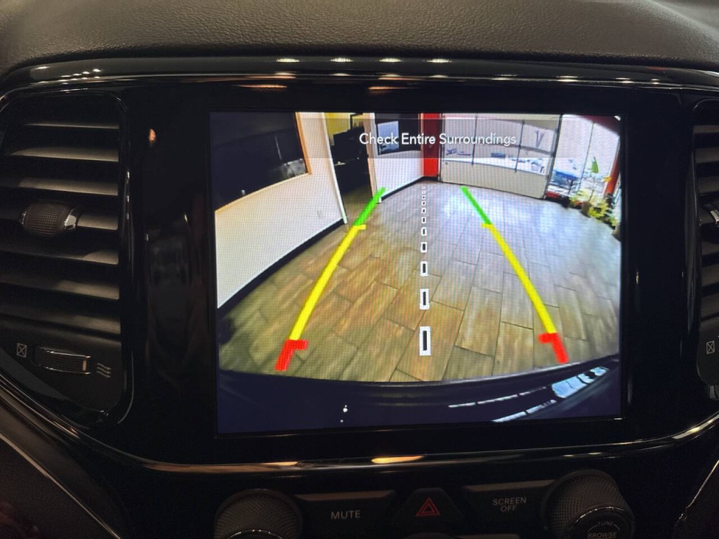 2020 Jeep Grand Cherokee Image 26