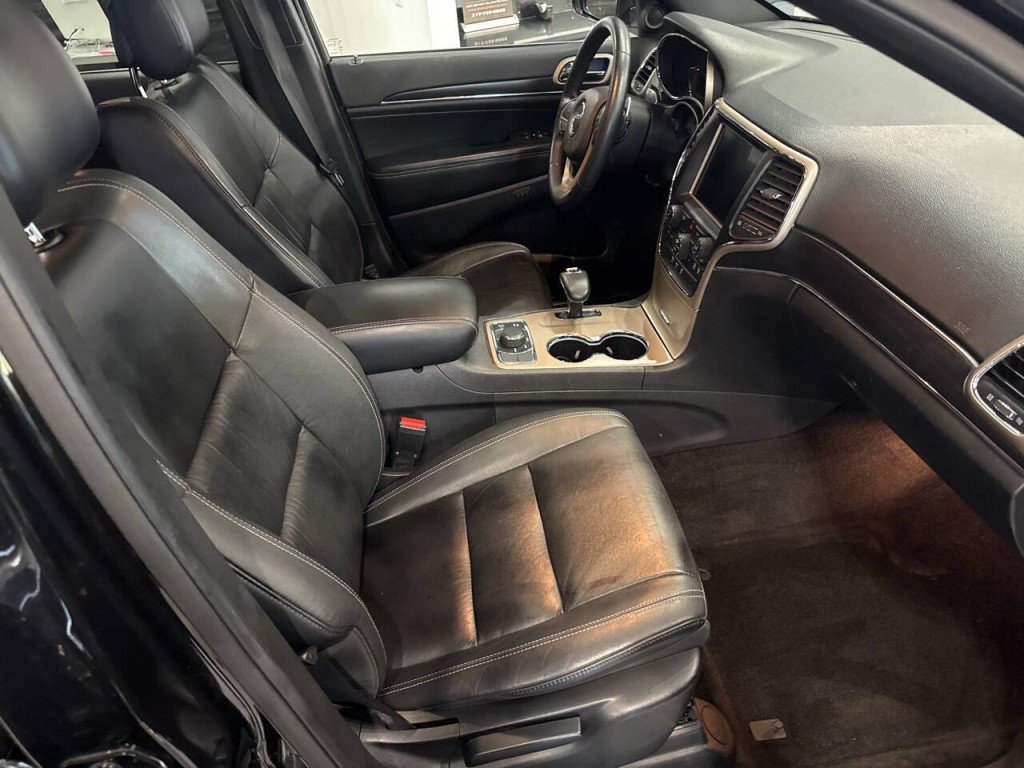 2014 Jeep Grand Cherokee Image 18