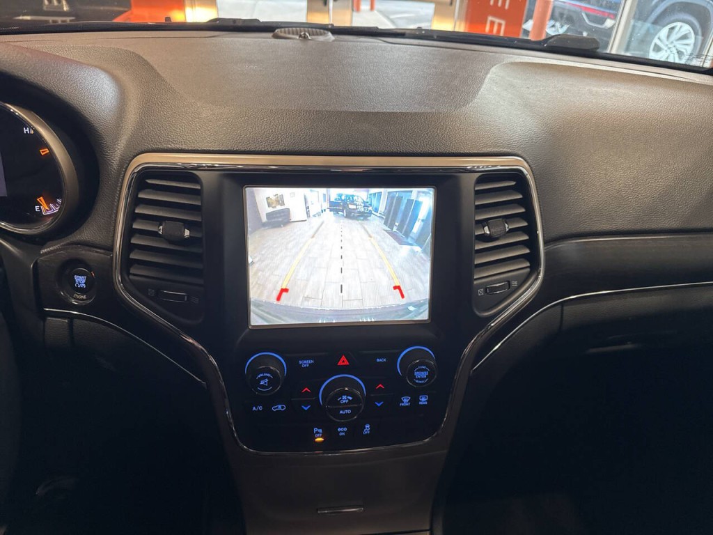 2014 Jeep Grand Cherokee Image 24