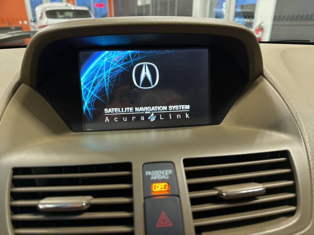 2013 Acura MDX Image 24