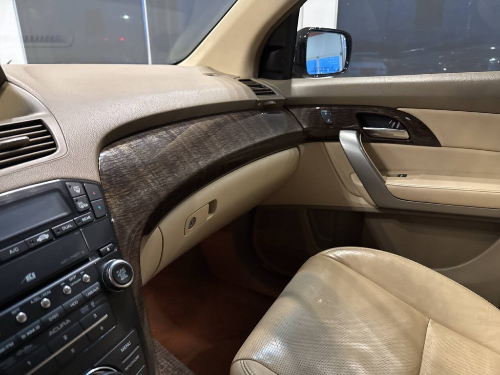 2013 Acura MDX Image 28
