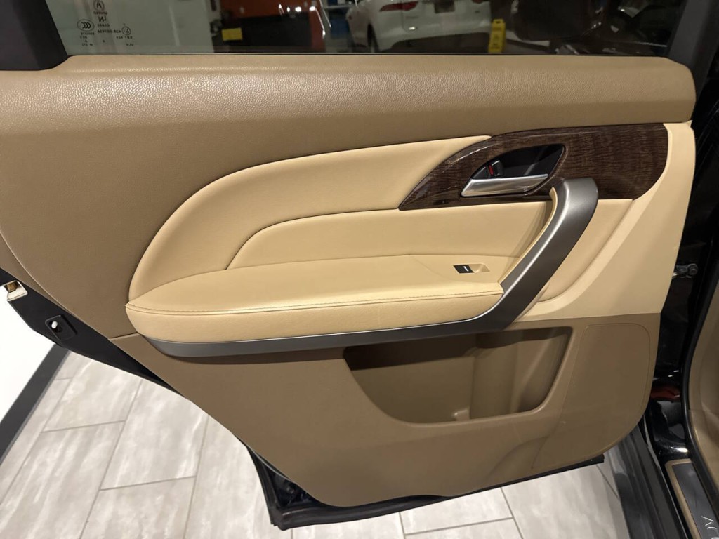 2013 Acura MDX Image 32