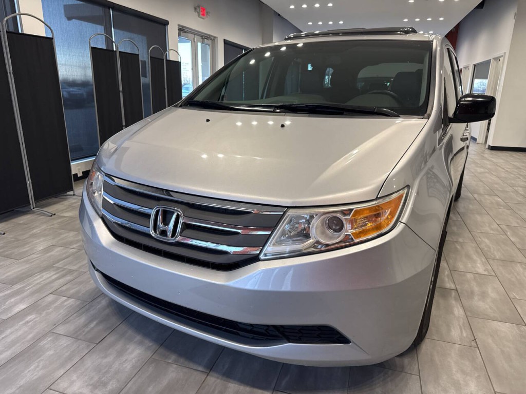 2011 Honda Odyssey Image 5