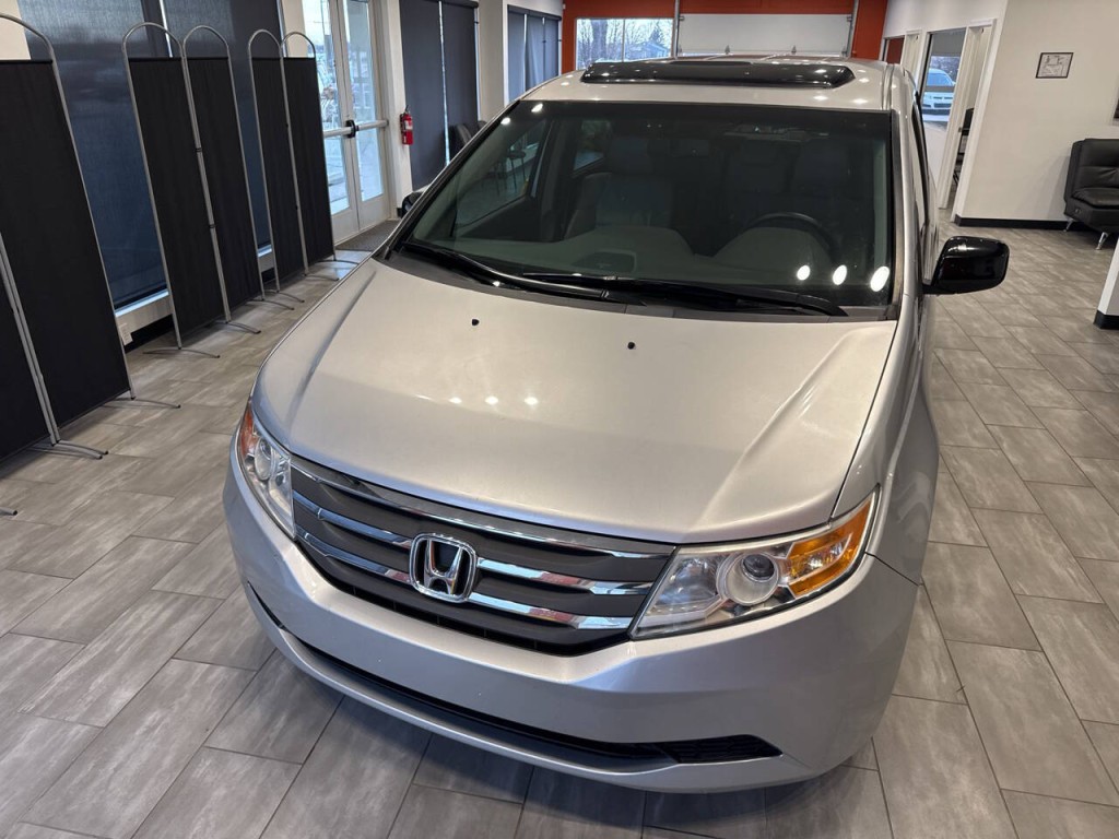 2011 Honda Odyssey Image 6