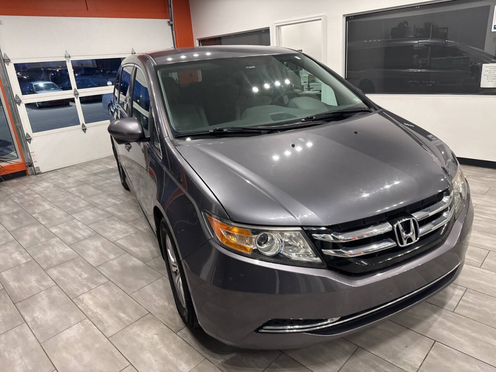 2014 Honda Odyssey Image 4