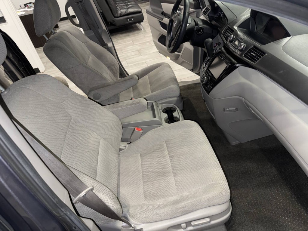 2014 Honda Odyssey Image 23