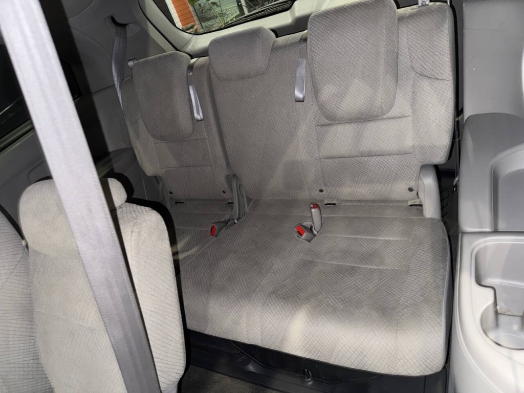 2014 Honda Odyssey Image 31