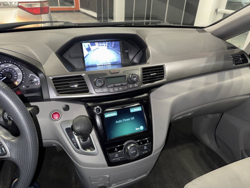 2014 Honda Odyssey Image 37