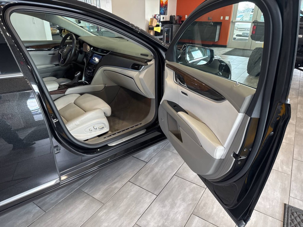 2014 Cadillac XTS Image 29