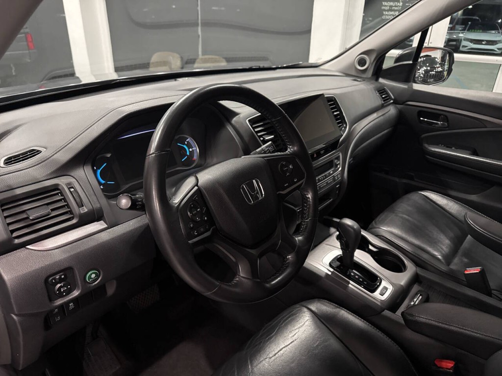 2019 Honda Pilot Image 17