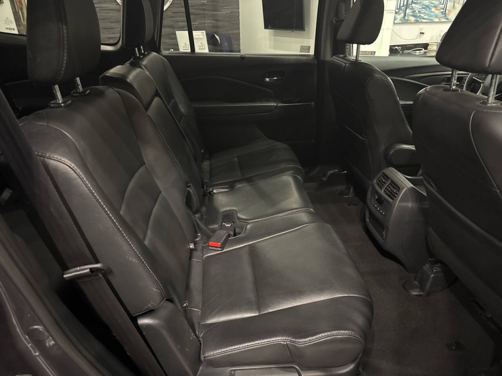 2019 Honda Pilot Image 38
