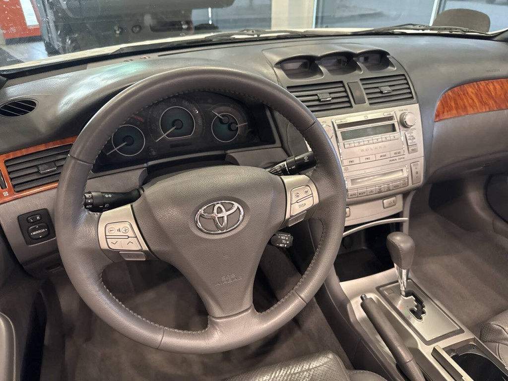 2007 Toyota Camry Image 15
