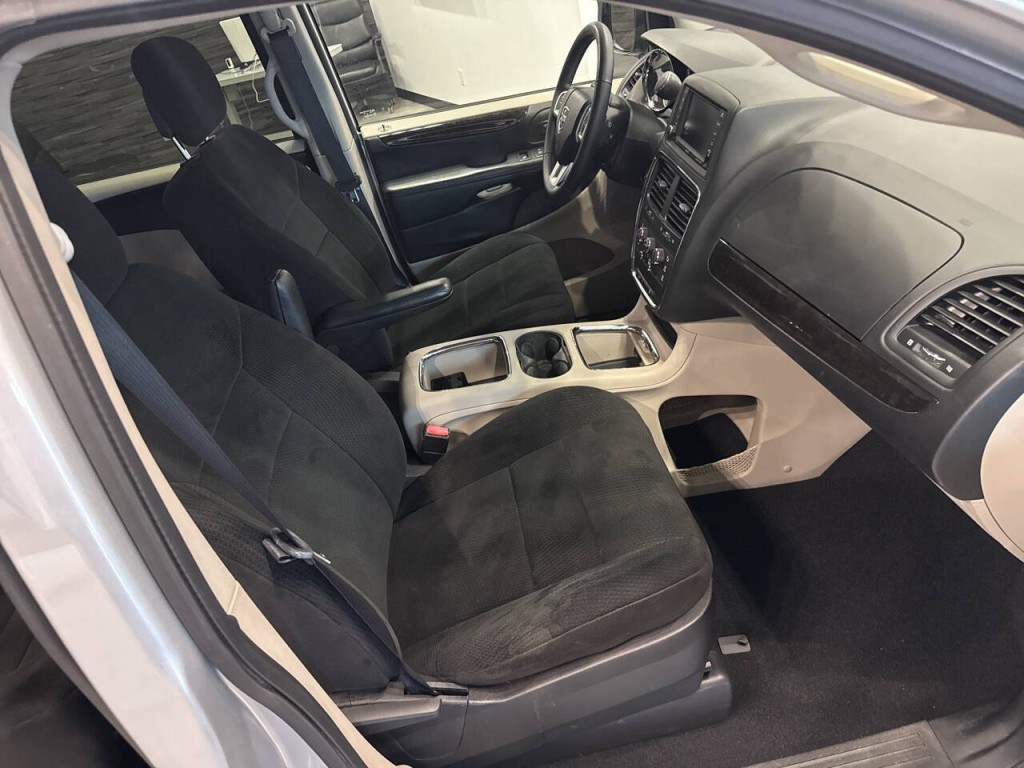 2012 Dodge Grand Caravan Image 14