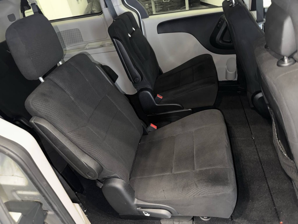 2012 Dodge Grand Caravan Image 16