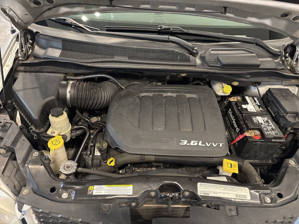 2012 Dodge Grand Caravan Image 38