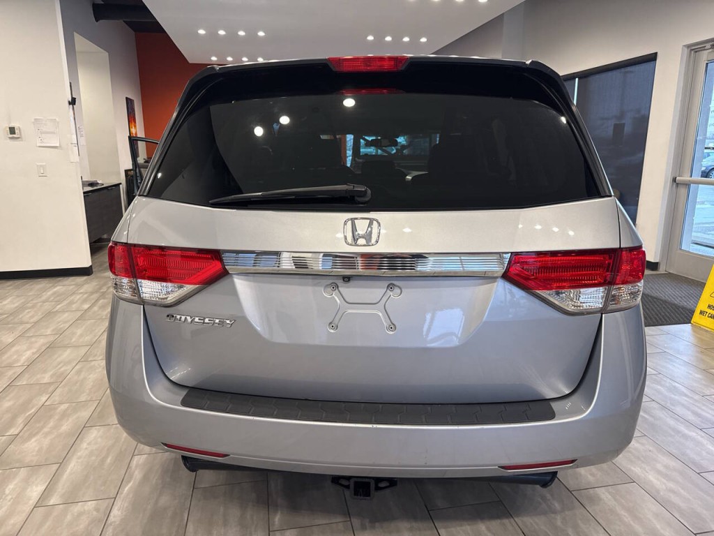 2016 Honda Odyssey Image 13