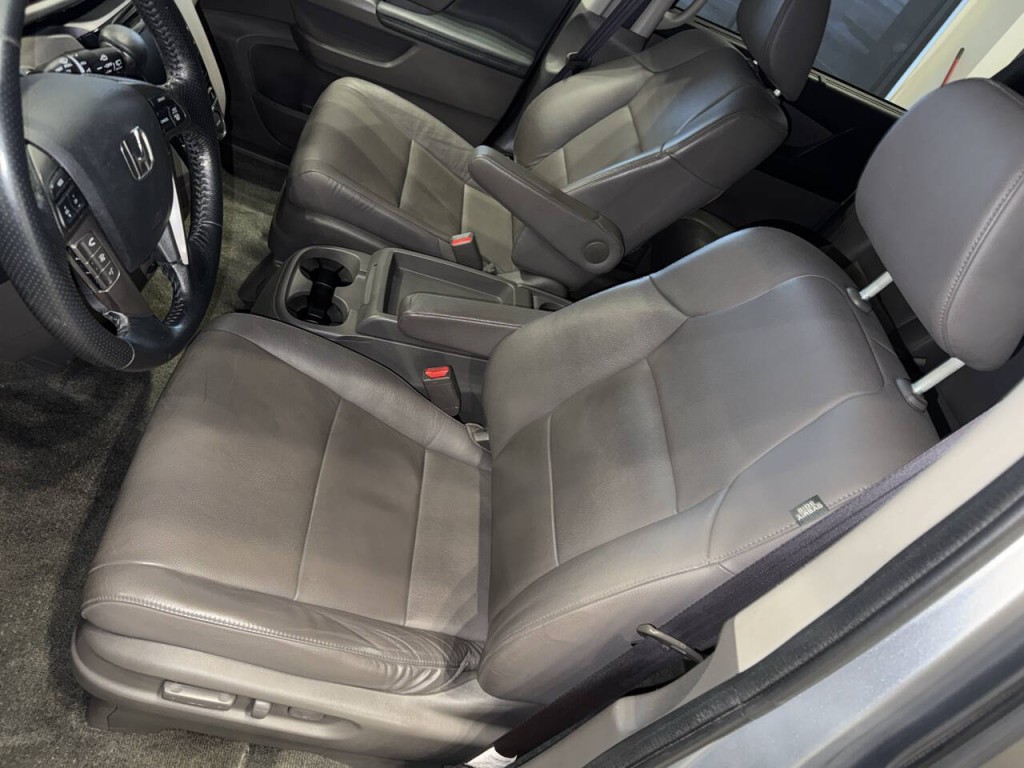 2016 Honda Odyssey Image 28