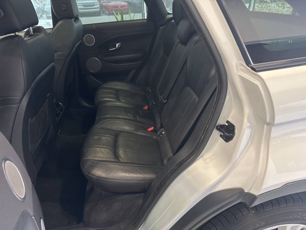 2017 Land Rover Range Rover Evoque Image 22