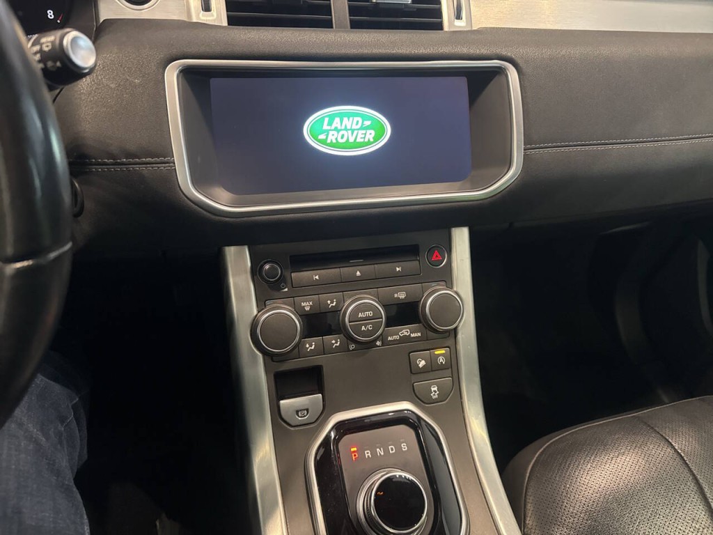 2017 Land Rover Range Rover Evoque Image 27