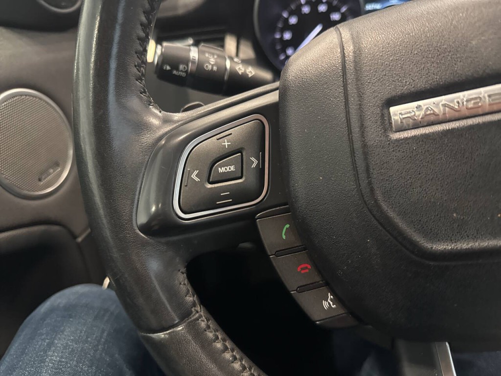 2017 Land Rover Range Rover Evoque Image 29