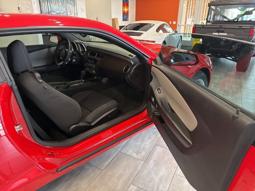 2011 Chevrolet Camaro Image 28